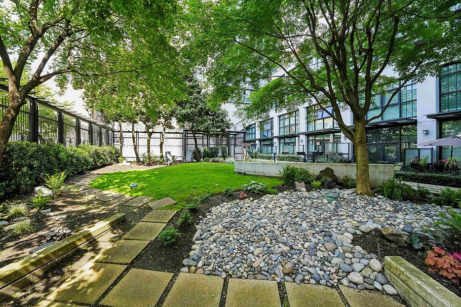2305 1255 Seymour Street Vancouver, BC - 25