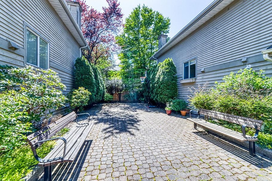 6 815 Tobruck Avenue North Vancouver, BC - 18