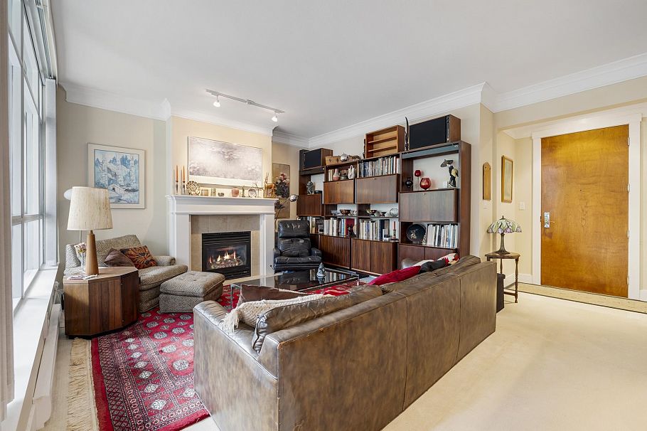 304 4685 Valley Drive Vancouver, BC - 9