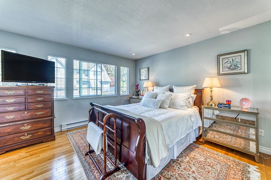 6 815 Tobruck Avenue North Vancouver, BC - 12