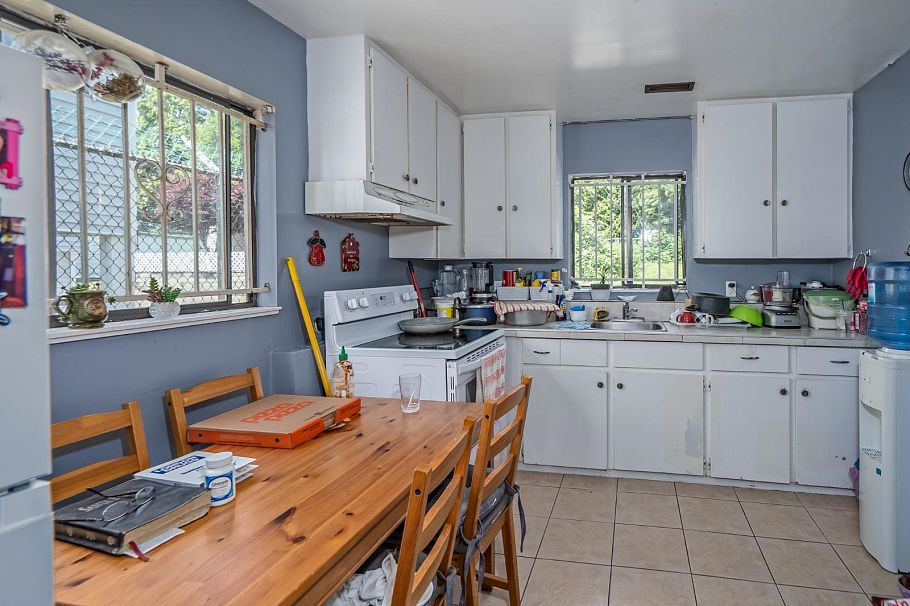 1987 E 61st Avenue Vancouver, BC - 23
