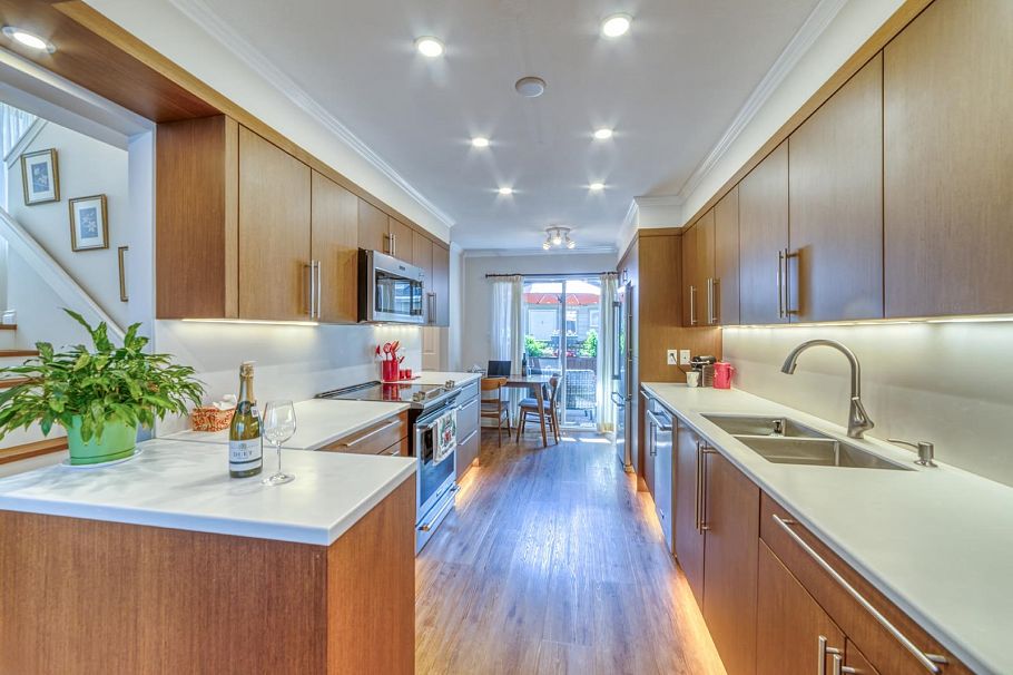 6 815 Tobruck Avenue North Vancouver, BC - 7