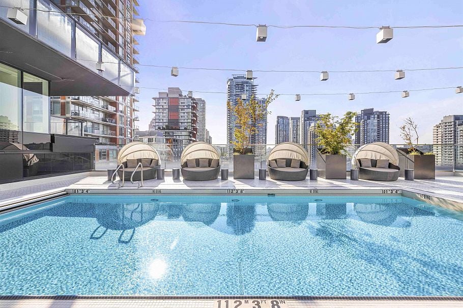 3305 1335 Howe Street Vancouver, BC - 12