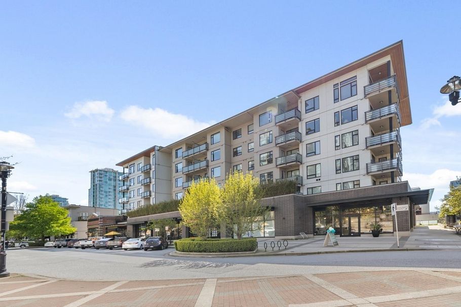 409 123 W 1st Street North Vancouver, BC - 32