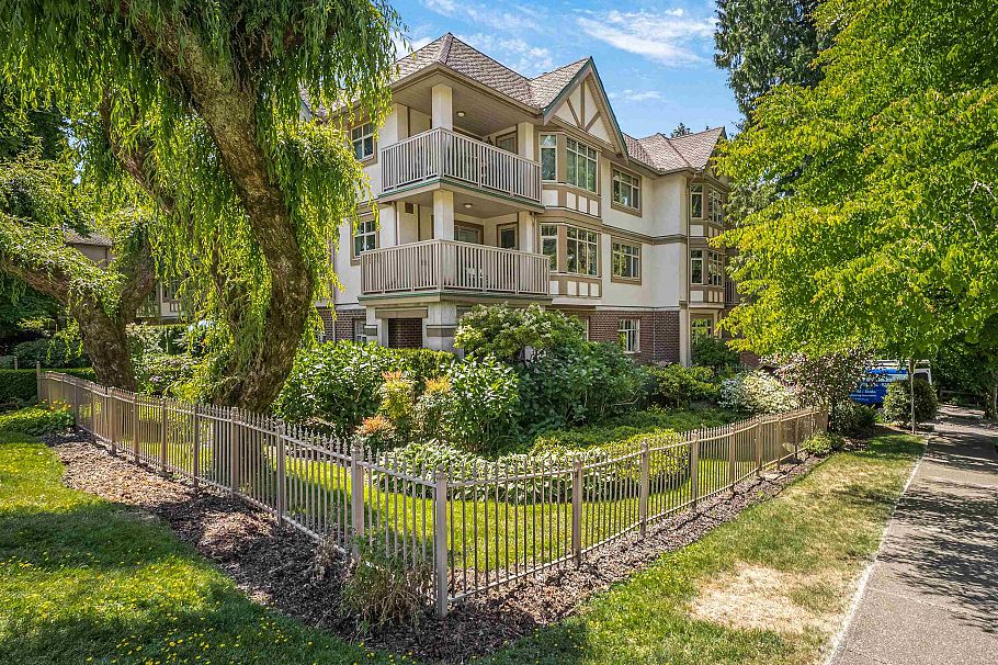 409 2059 Chesterfield Avenue North Vancouver, BC - 3