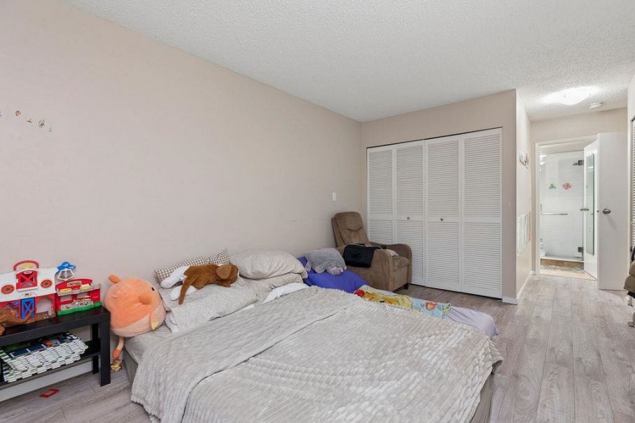 211 444 W 49th Avenue Vancouver, BC - 6