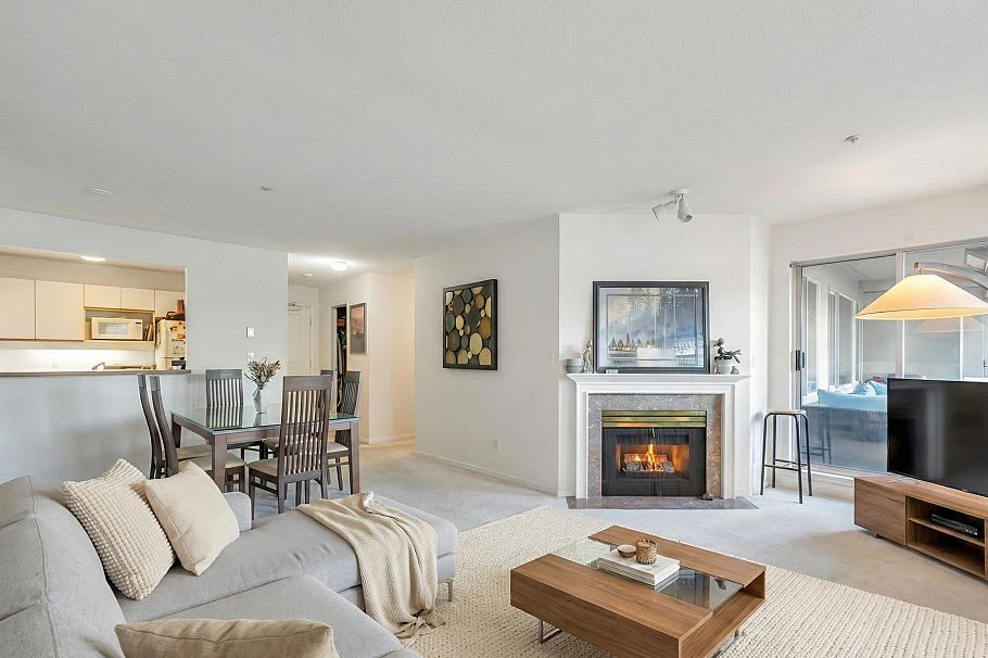 202 525 Wheelhouse Square Vancouver, BC - 1