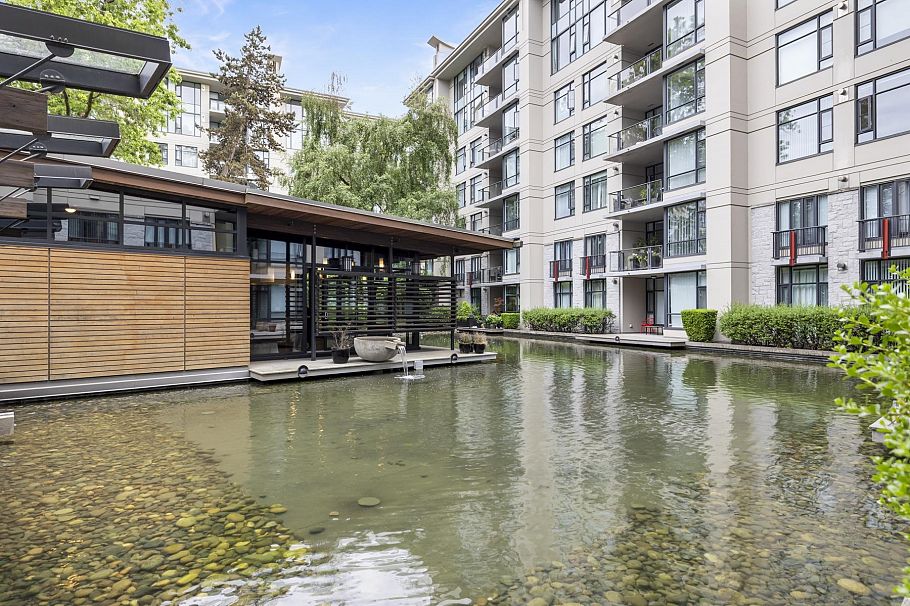 304 4685 Valley Drive Vancouver, BC - 33