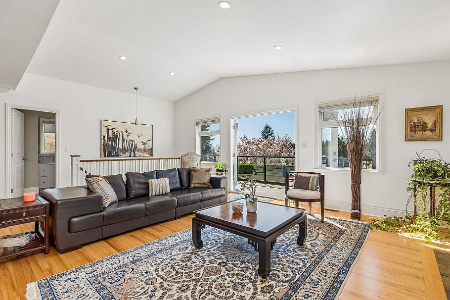 954 Tudor Avenue North Vancouver, BC - 9