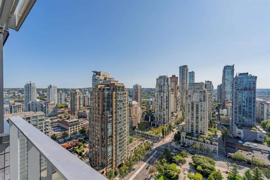 2109 1111 Richards Street Vancouver, BC - 5