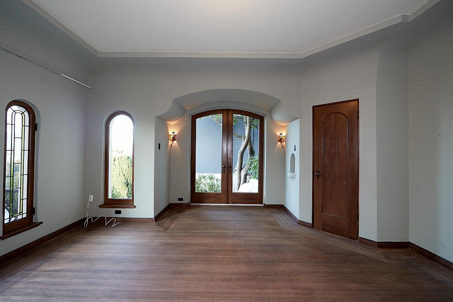 4585 Bellevue Drive Vancouver, BC - 24