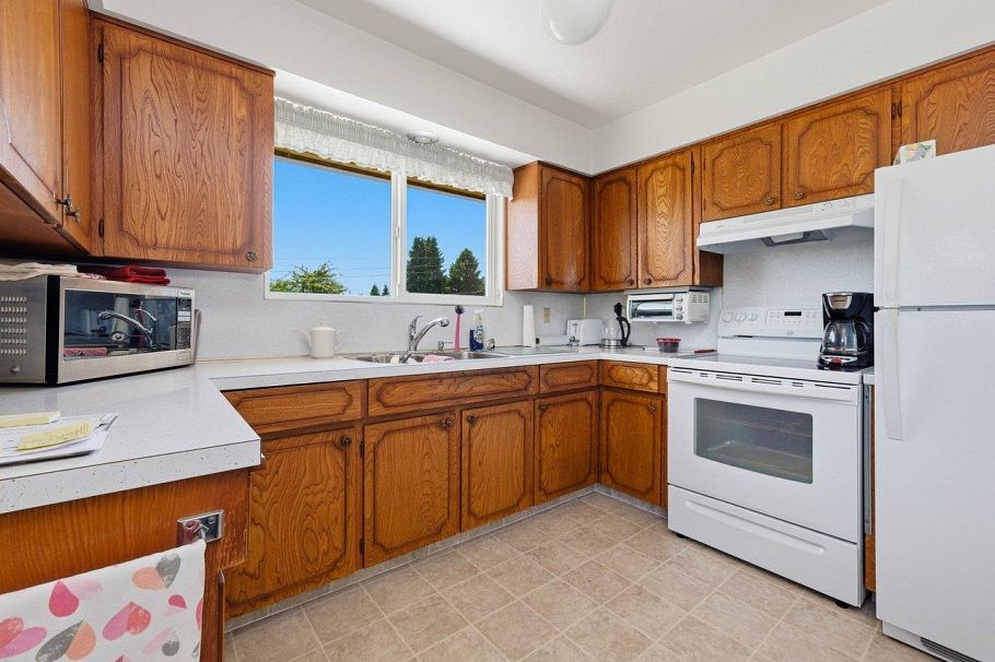 1218 Chamberlain Drive North Blackburn, BC - 9