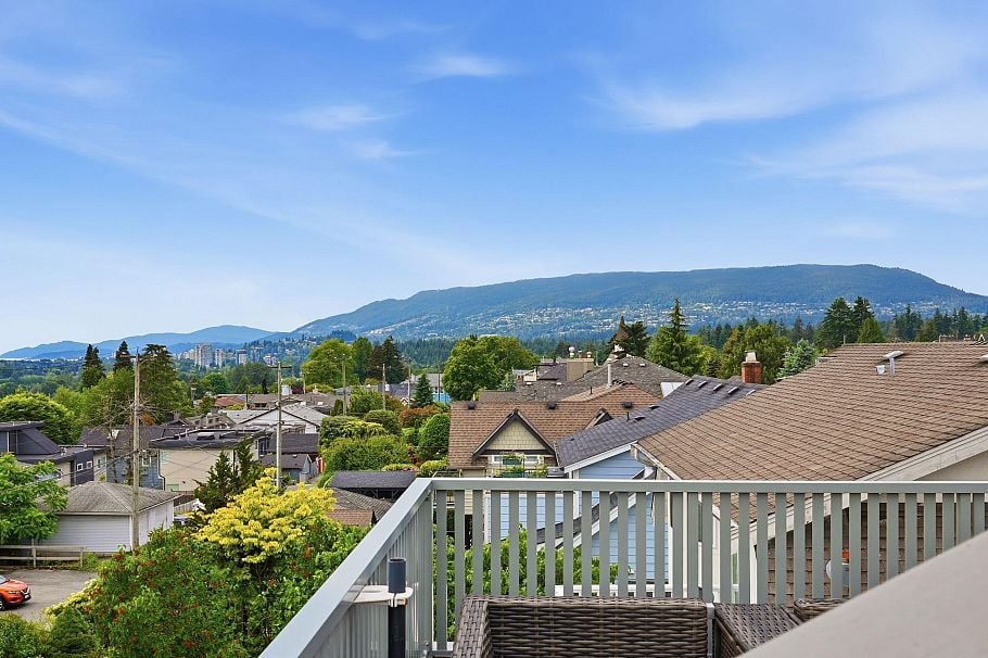 203 W 6th Street North Vancouver, BC - 30