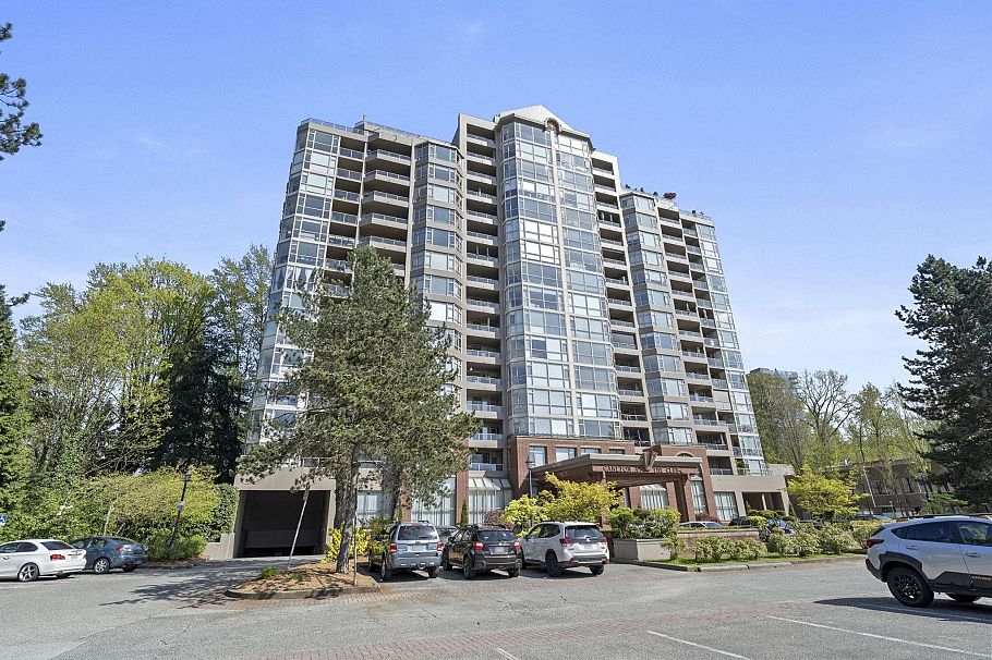 1203 1327 E Keith Road North Vancouver, BC - 1