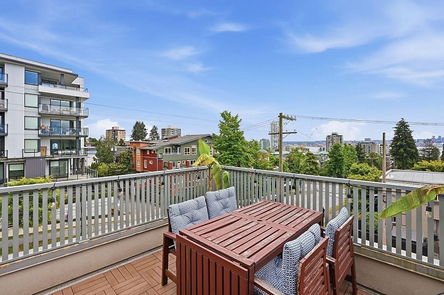 203 W 6th Street North Vancouver, BC - 26