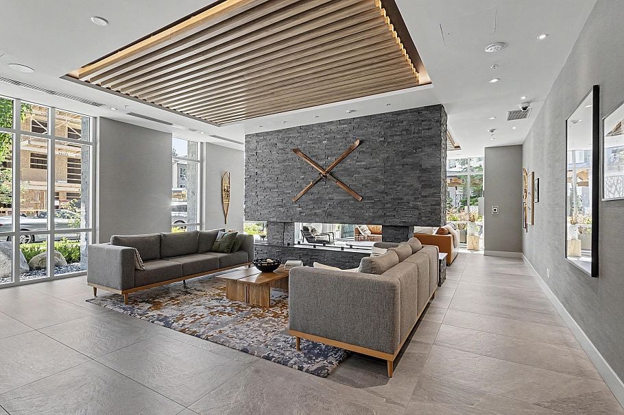 105 2304 Emery Court North Vancouver, BC - 34