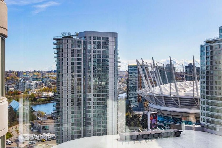 2906 688 Abbott Street Vancouver, BC - 3