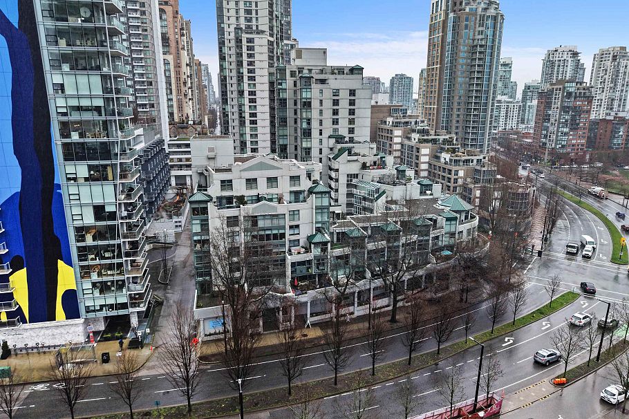 A601 431 Pacific Street Vancouver, BC - 4