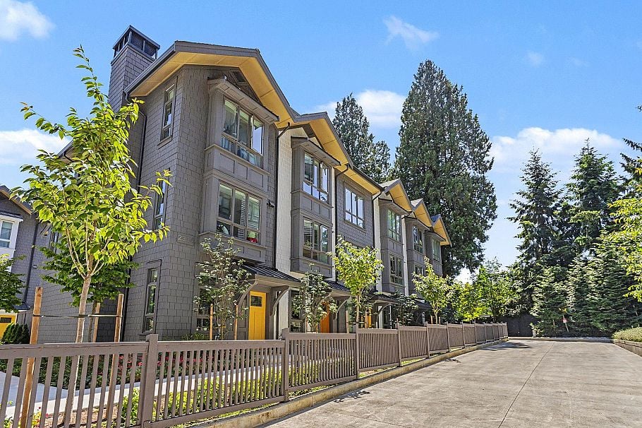 105 2304 Emery Court North Vancouver, BC - 27