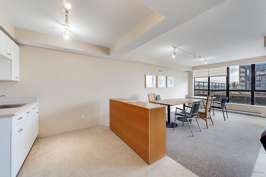 205 3438 Vanness Avenue Vancouver, BC - 20