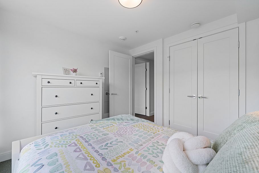 402 505 E 2nd Street North Vancouver, BC - 24