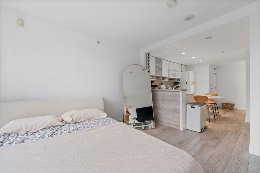 1006 939 Expo Boulevard Vancouver, BC - 7