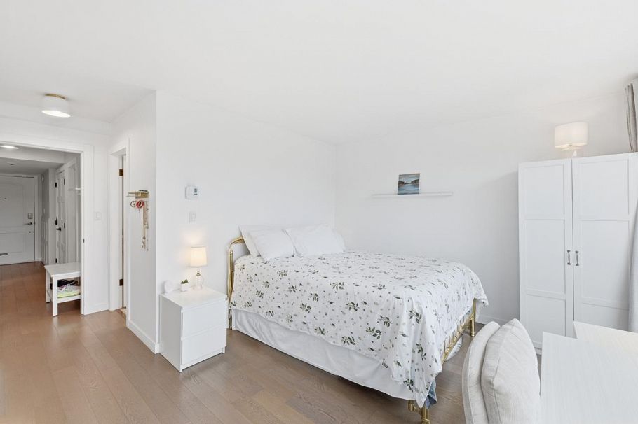 1004 995 Roche Point Drive North Vancouver, BC - 11