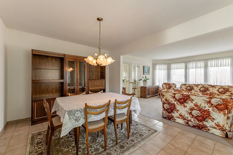 7416 Jasper Crescent Vancouver, BC - 11