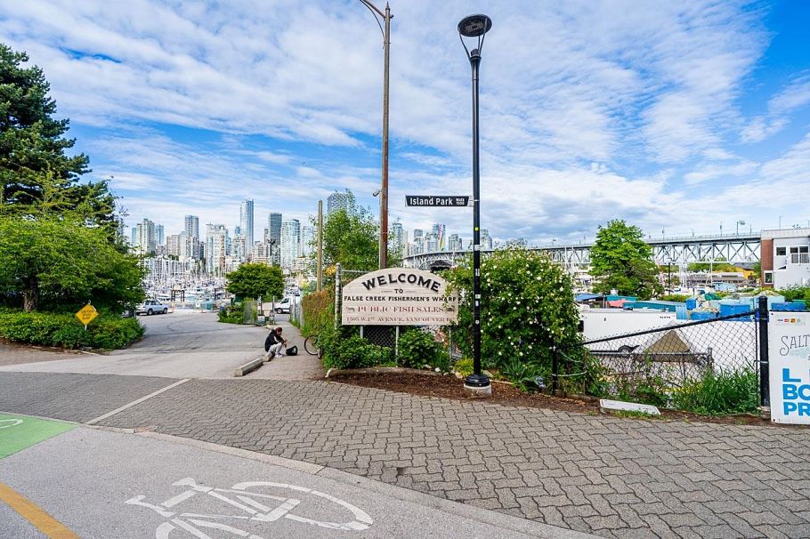 605 1510 W 1st Avenue Vancouver, BC - 22