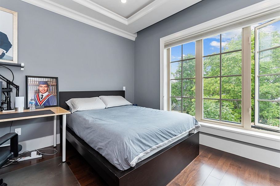 5578 Elizabeth Street Vancouver, BC - 11
