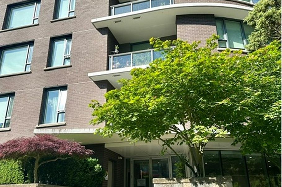 507 505 W 30th Avenue Vancouver, BC - 1