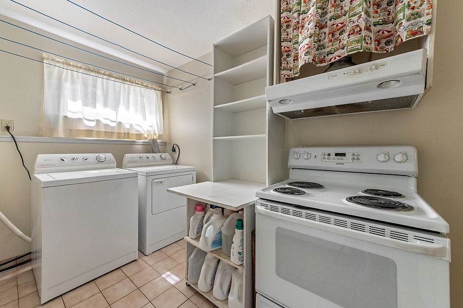 7416 Jasper Crescent Vancouver, BC - 34