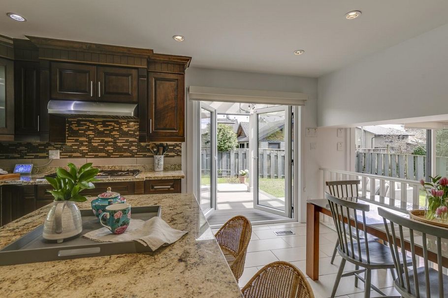 763 Weymouth Drive North Vancouver, BC - 14