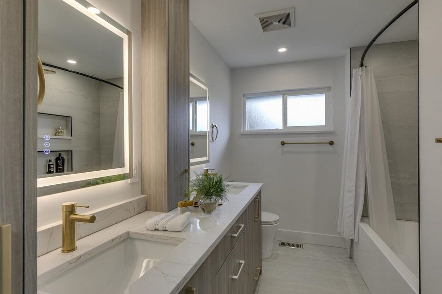 763 Weymouth Drive North Vancouver, BC - 28
