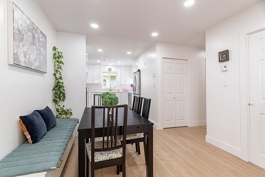 2 1233 W 16th Street North Vancouver, BC - 4