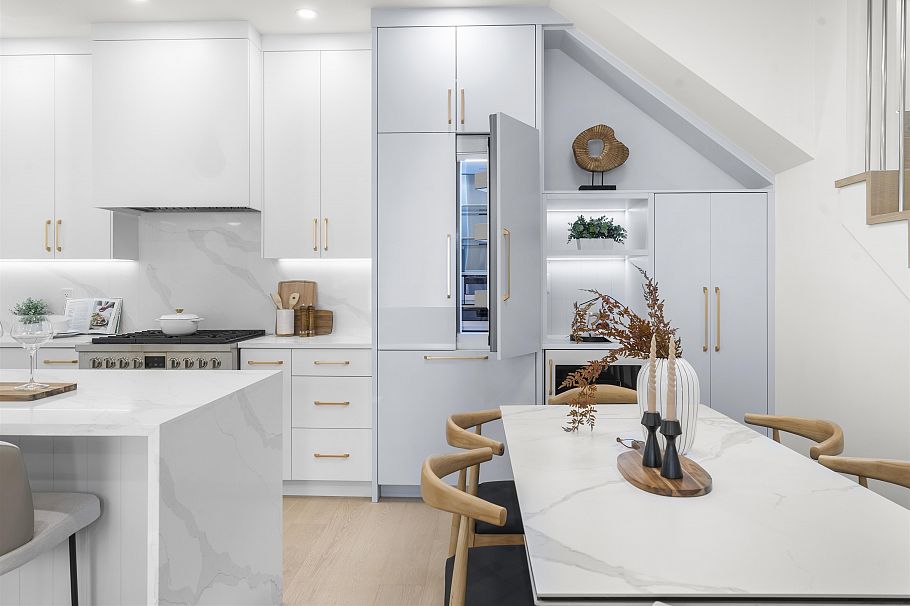 1 1582 E 2nd Avenue Vancouver, BC - 11