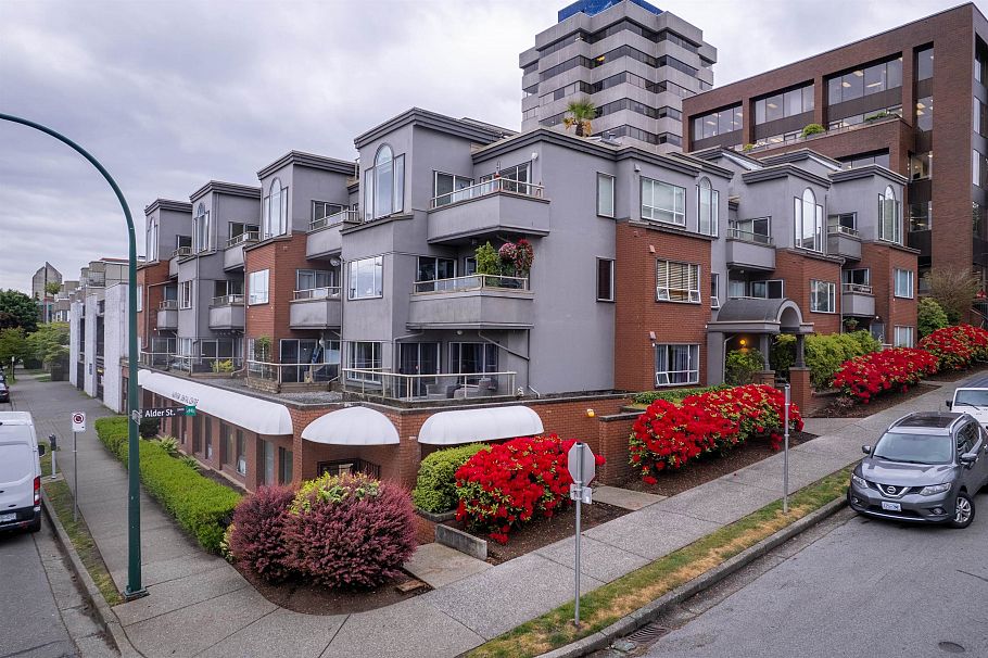 101 2412 Alder Street Vancouver, BC - 4