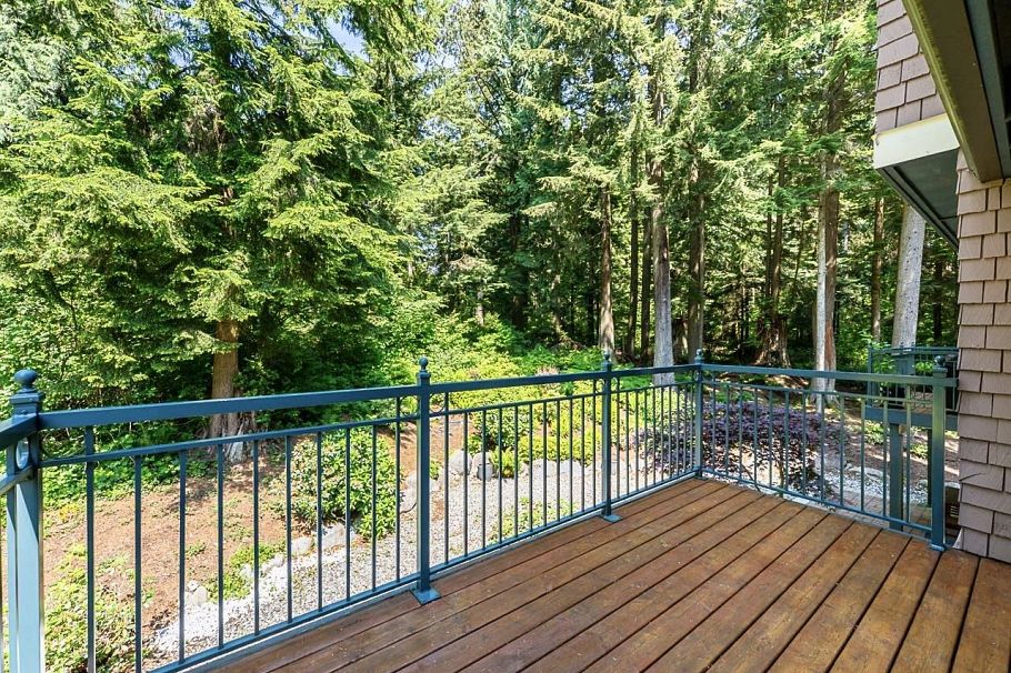 1190 Strathaven Drive North Vancouver, BC - 22