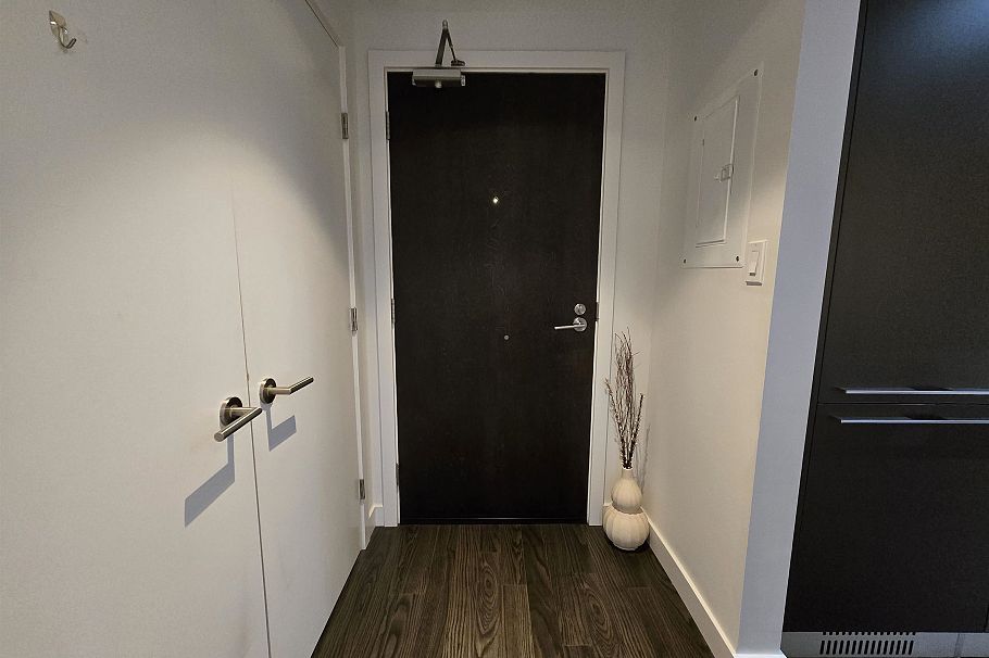 901 8131 Nunavut Lane Vancouver, BC - 18