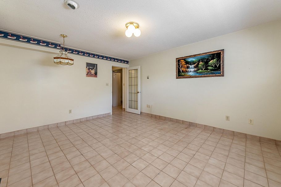 7416 Jasper Crescent Vancouver, BC - 31