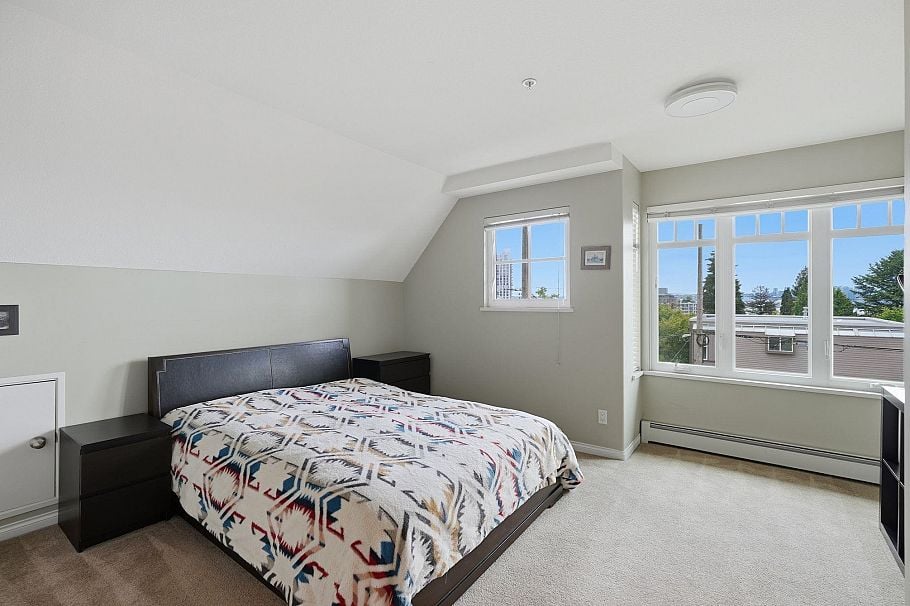 203 W 6th Street North Vancouver, BC - 14