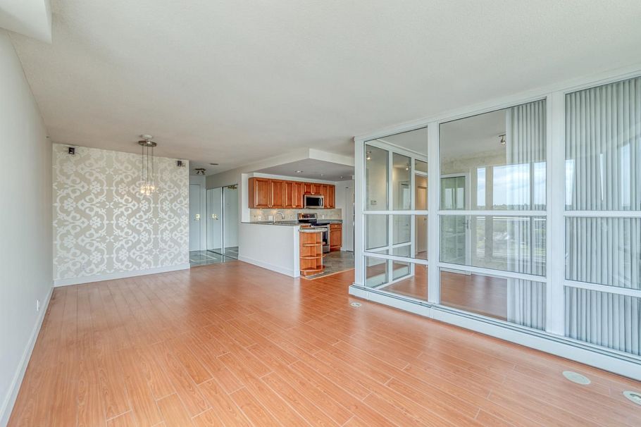 2101 1228 Marinaside Crescent Vancouver, BC - 11