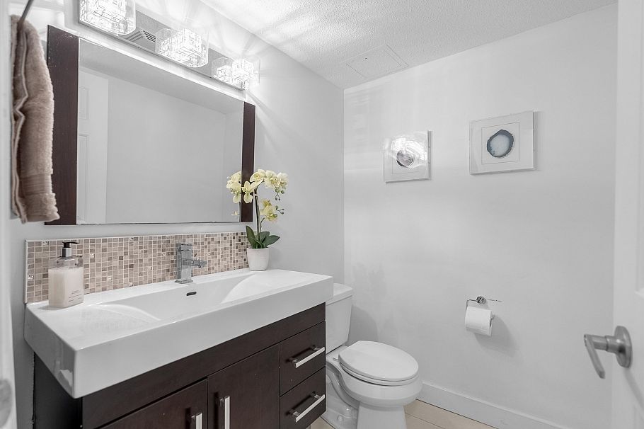 101 2412 Alder Street Vancouver, BC - 21