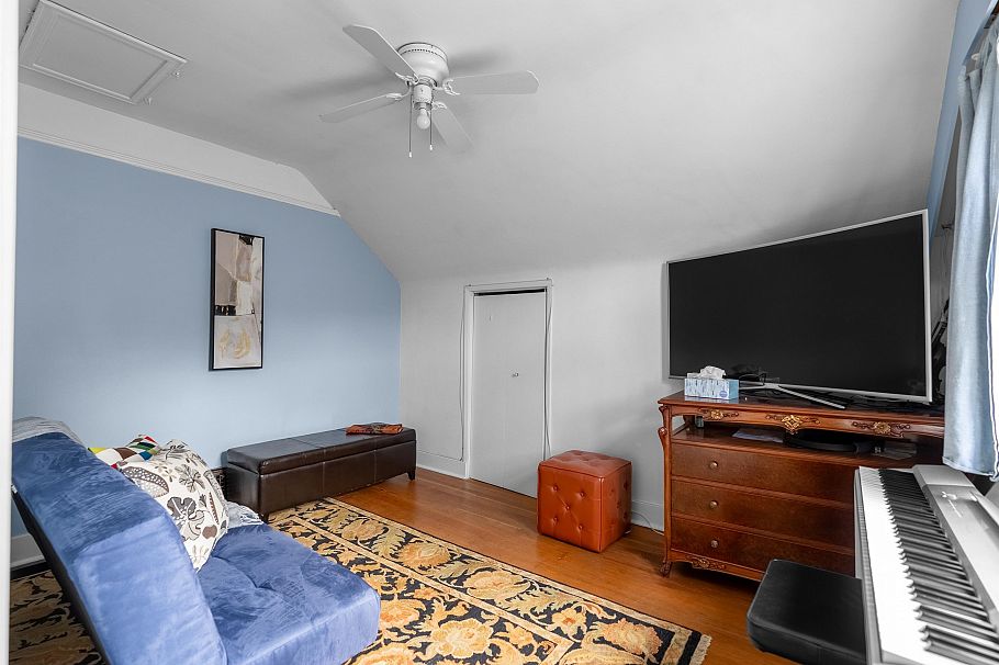 4405 W 9th Avenue Vancouver, BC - 15