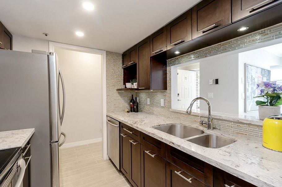 21 2885 E Kent Avenue North Avenue Vancouver, BC - 4