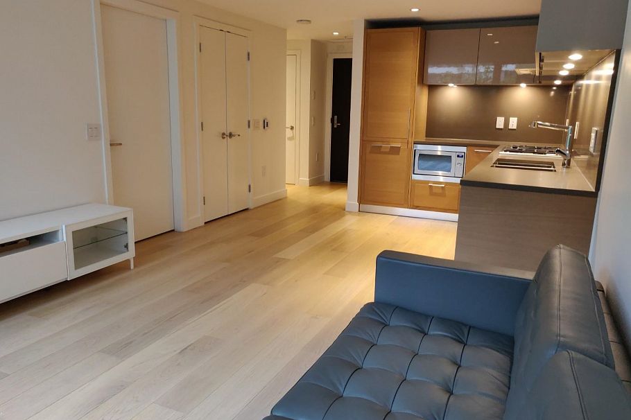 202 7228 Adera Street Vancouver, BC - 5