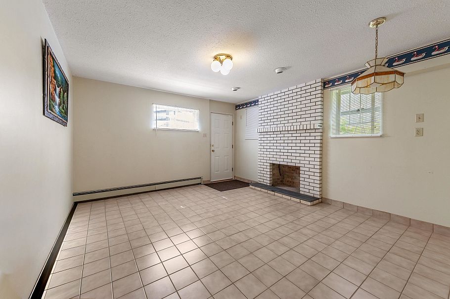 7416 Jasper Crescent Vancouver, BC - 32