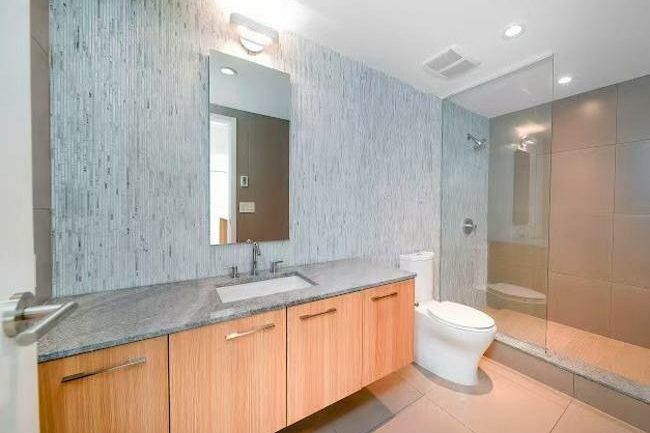 903 2411 Heather Street Vancouver, BC - 5