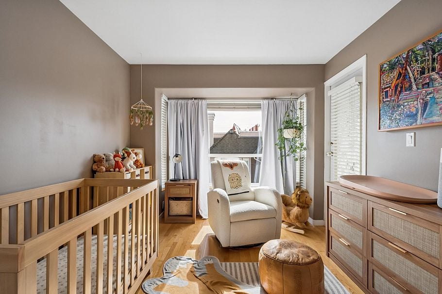 104 225 E 6th Street North Vancouver, BC - 21