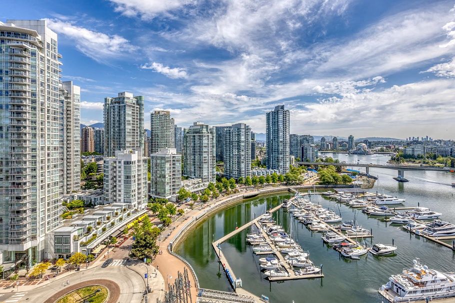 2101 1228 Marinaside Crescent Vancouver, BC - 2